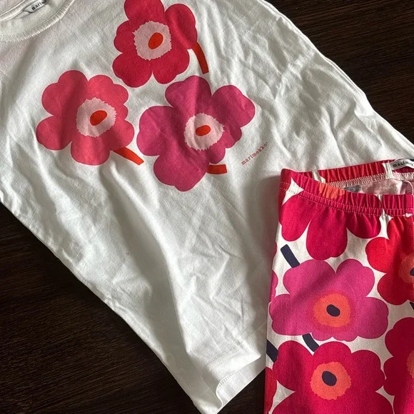 Marimekko Matching Set - Picture 7 of 9